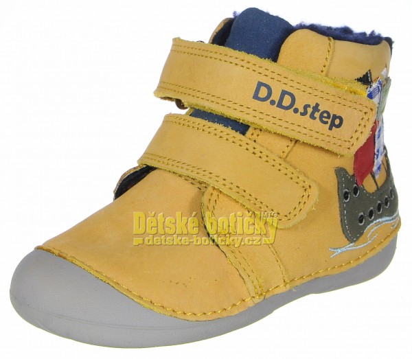 D.D.step W015-568B yellow